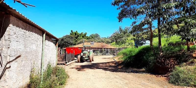 Área externa de fazenda