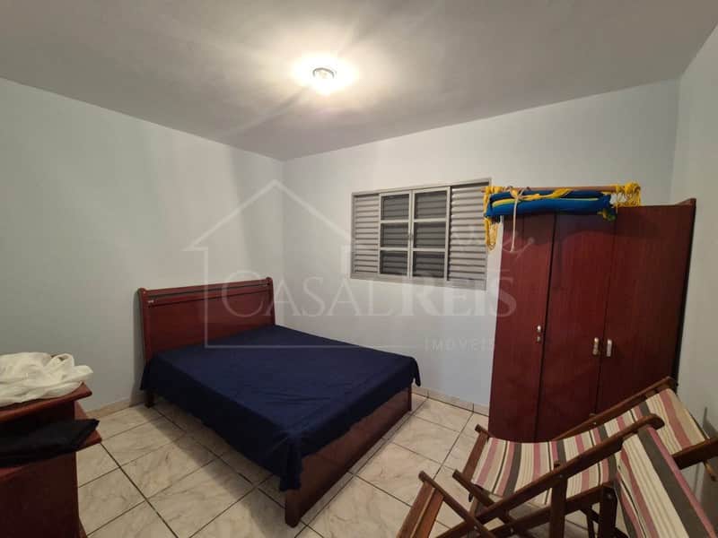 Quarto simples com