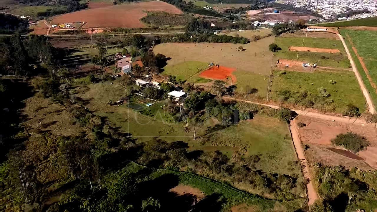 Vista aérea de propriedade rural