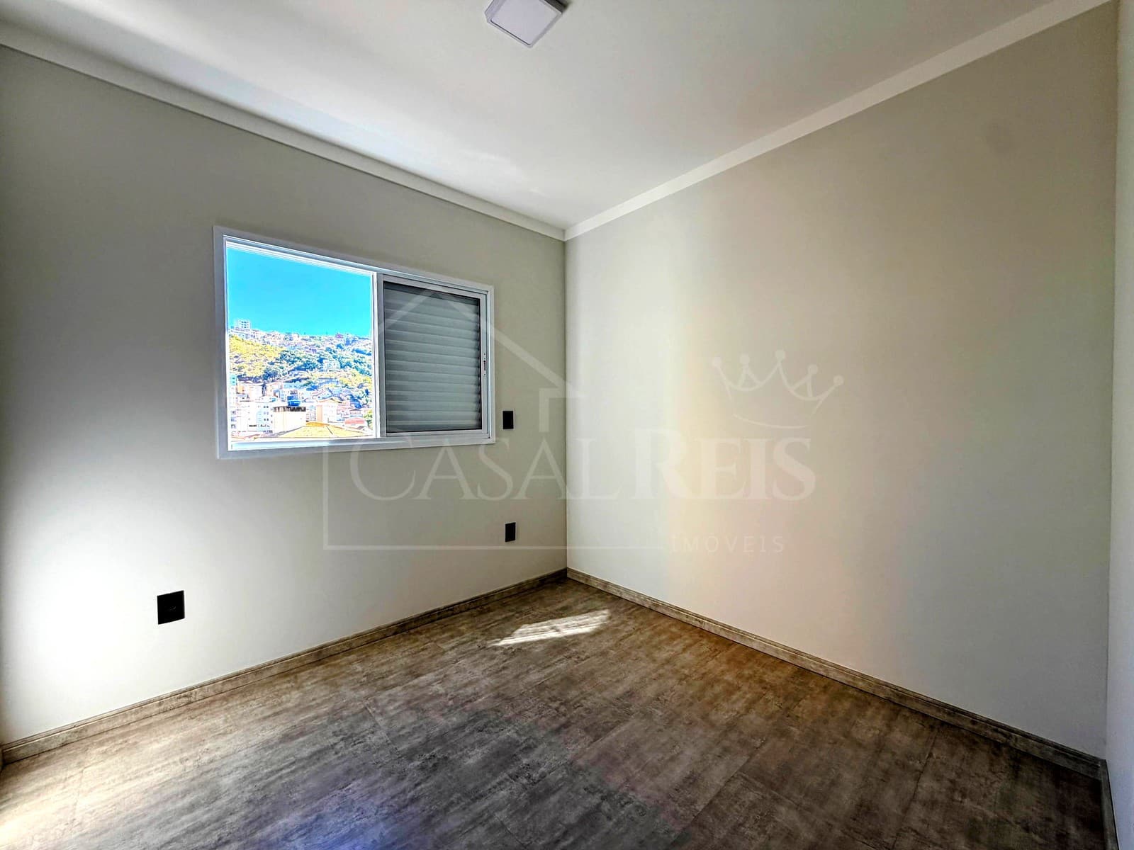 Quarto vazio com paredes