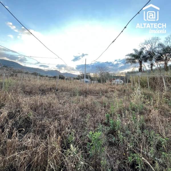 Chácara 1.000 m² à venda em Souza Lima, Poços de Caldas