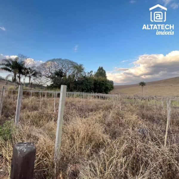 Chácara 4.000 m² à venda em Souza Lima, Poços de Caldas